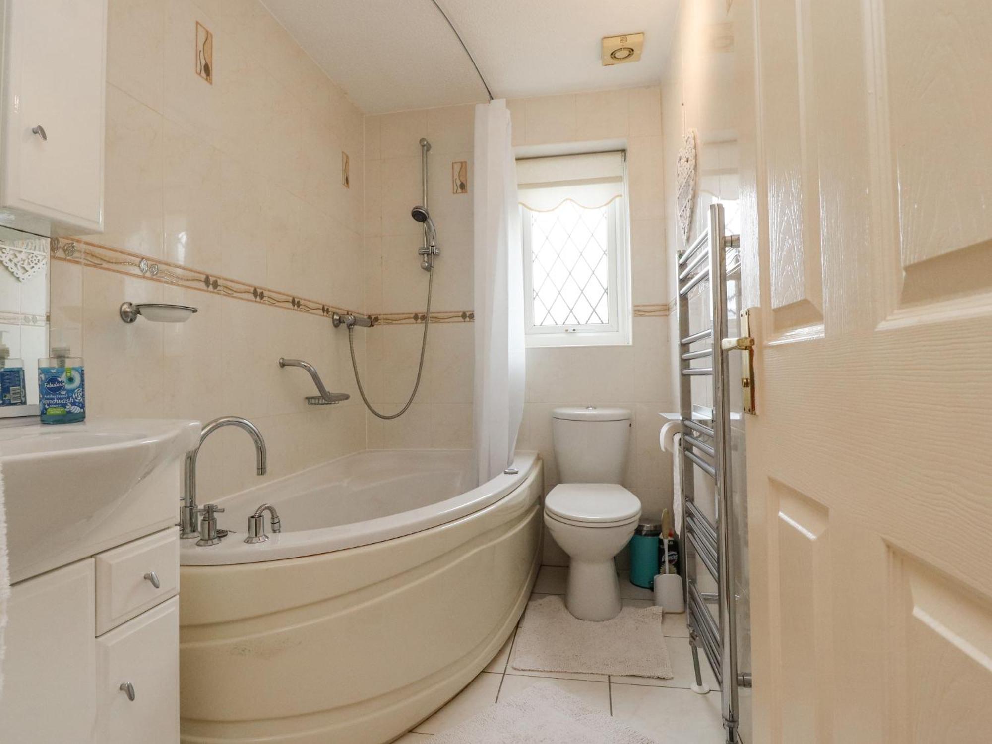 23 Wolsey Close Thornton  Экстерьер фото