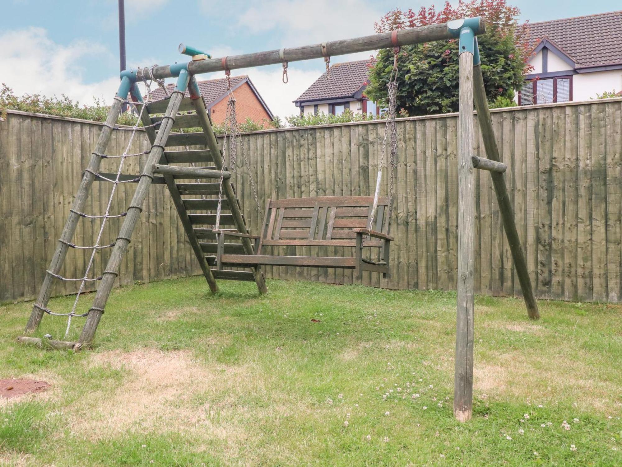 23 Wolsey Close Thornton  Экстерьер фото
